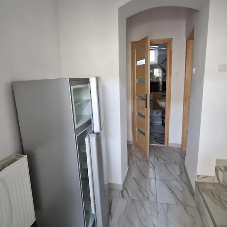 Ovarosi Kohaz 3*