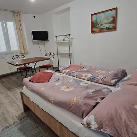 óvárosi Kőház Apartmanhotel 3*